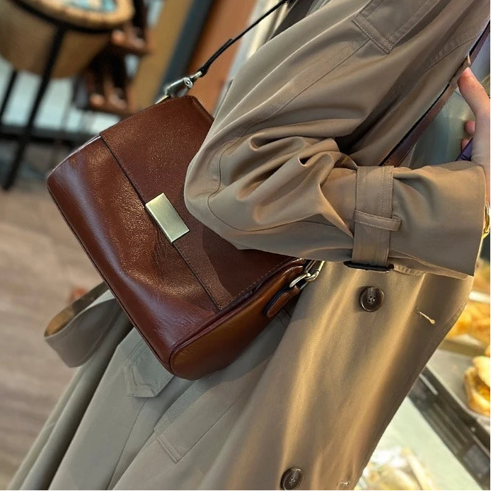 Bianca Crossbody Bag in Genuine Leather – Casual Elegance
