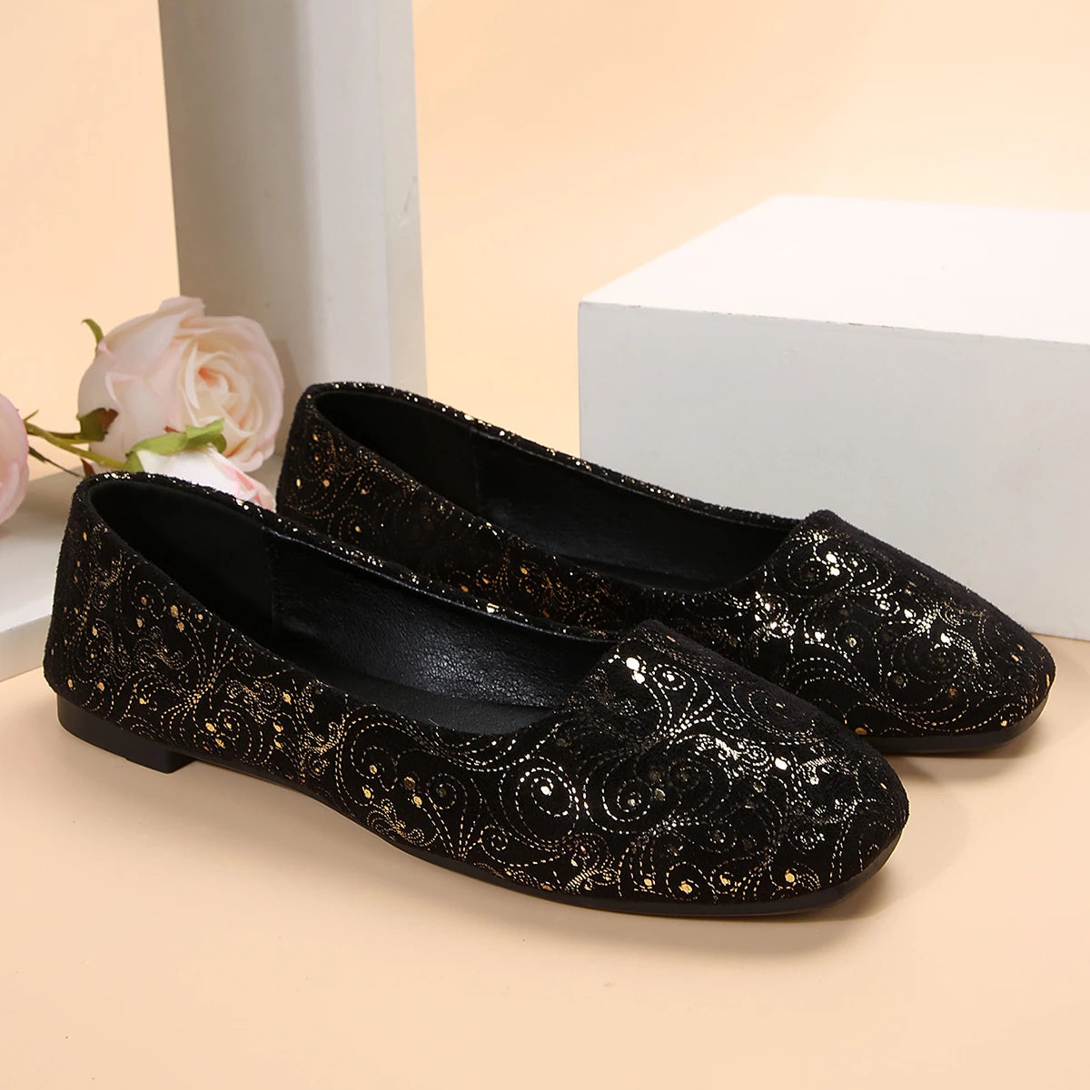 Sussie - Super Comfortable and Cool Shoe