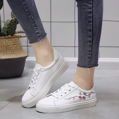 Gianna Marie - Women's Casual Tennis Shoes