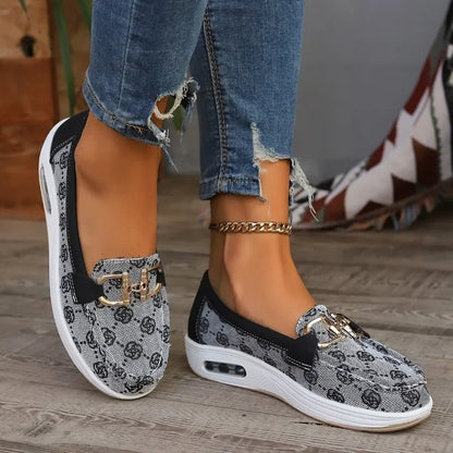 Cristina Marie Dianna - Women's Super Comfortable Casual Loafer