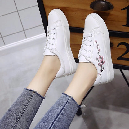 Gianna Marie - Women's Casual Tennis Shoes