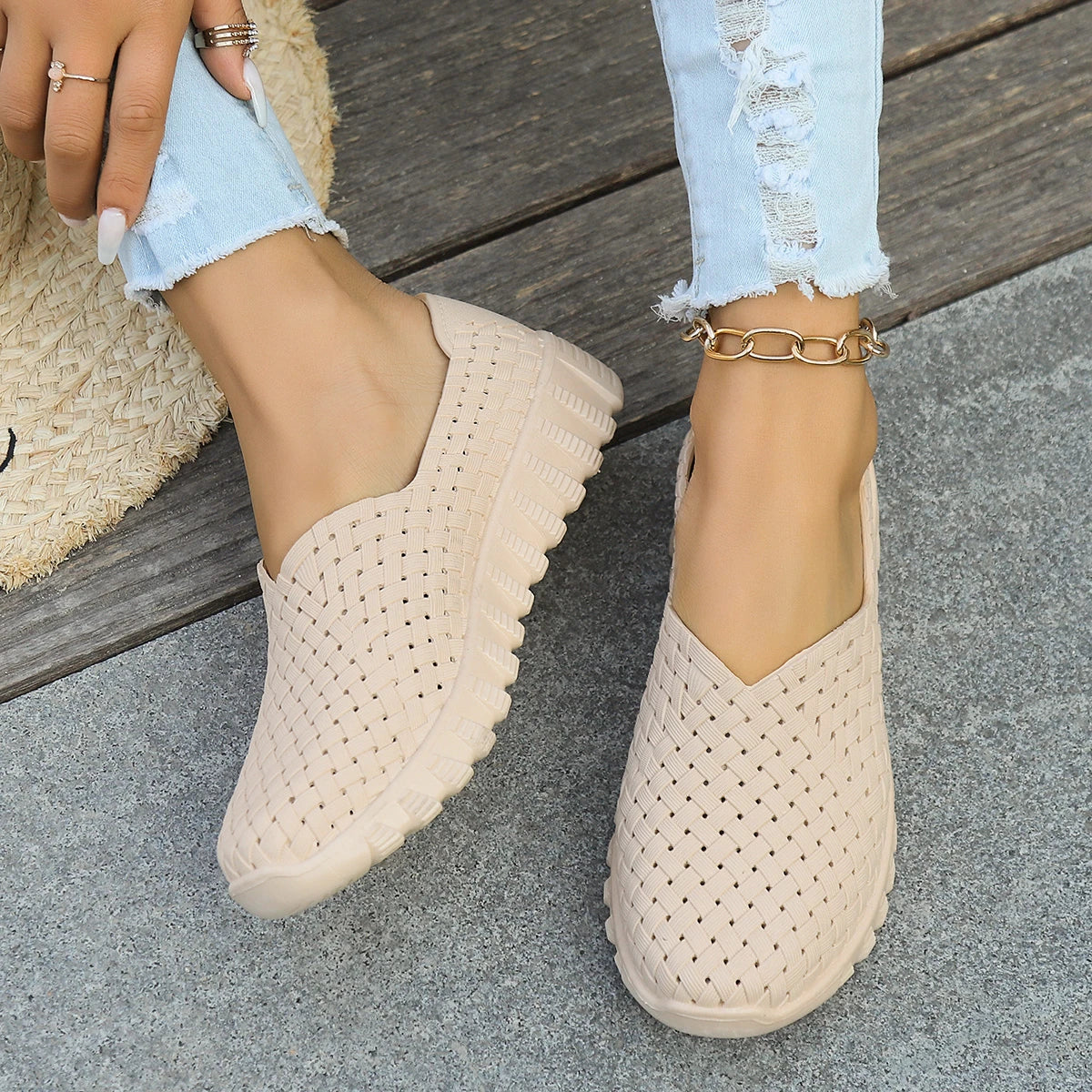 Buuk - Women's Super Comfortable Sneakers
