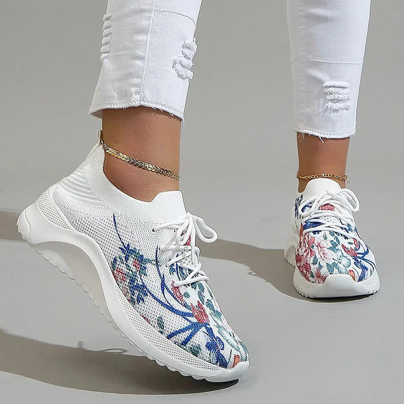 Ritinha Sneakers - Fresh and comfortable