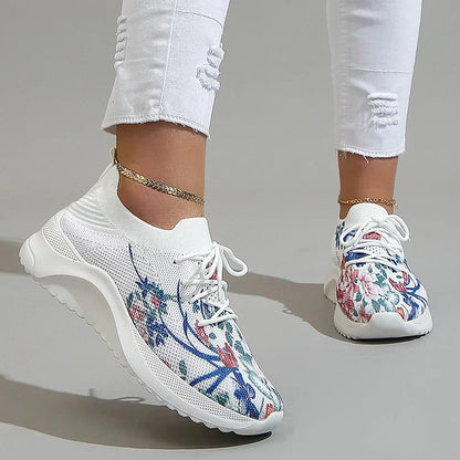 Ritinha Sneakers - Fresh and comfortable
