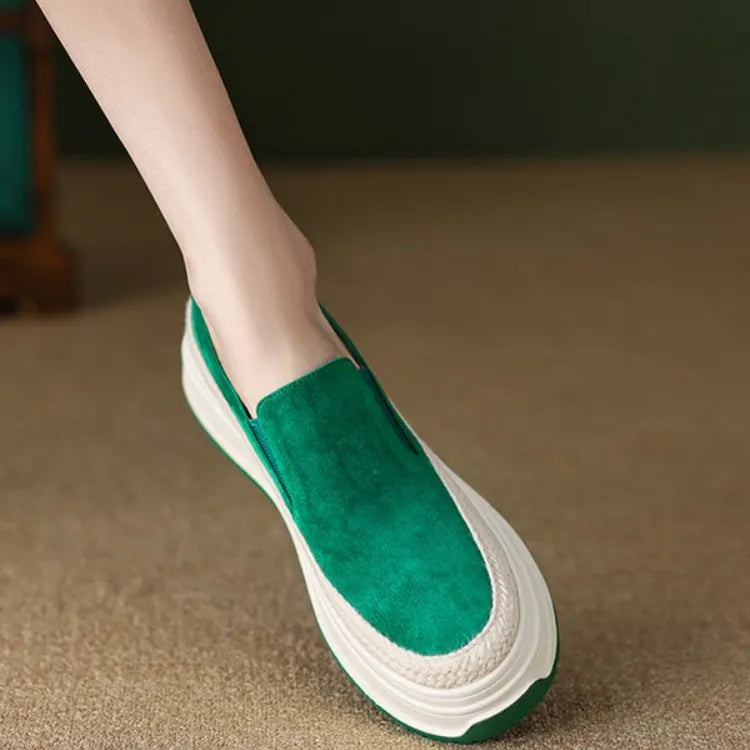 Lucy Casual Sneakers - Elegant, Fashionable and Comfortable