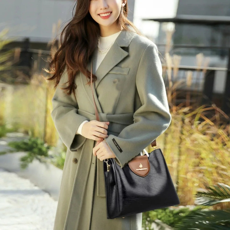 Valeria Tote – Elegant Handbag and Crossbody Bag