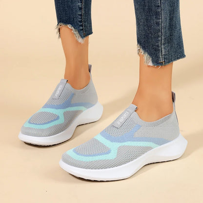 Minimalist stretch sock knit women's shoes, dual-tone curved jacquard side motif, wave-layered thick midsole, versatile travel flat