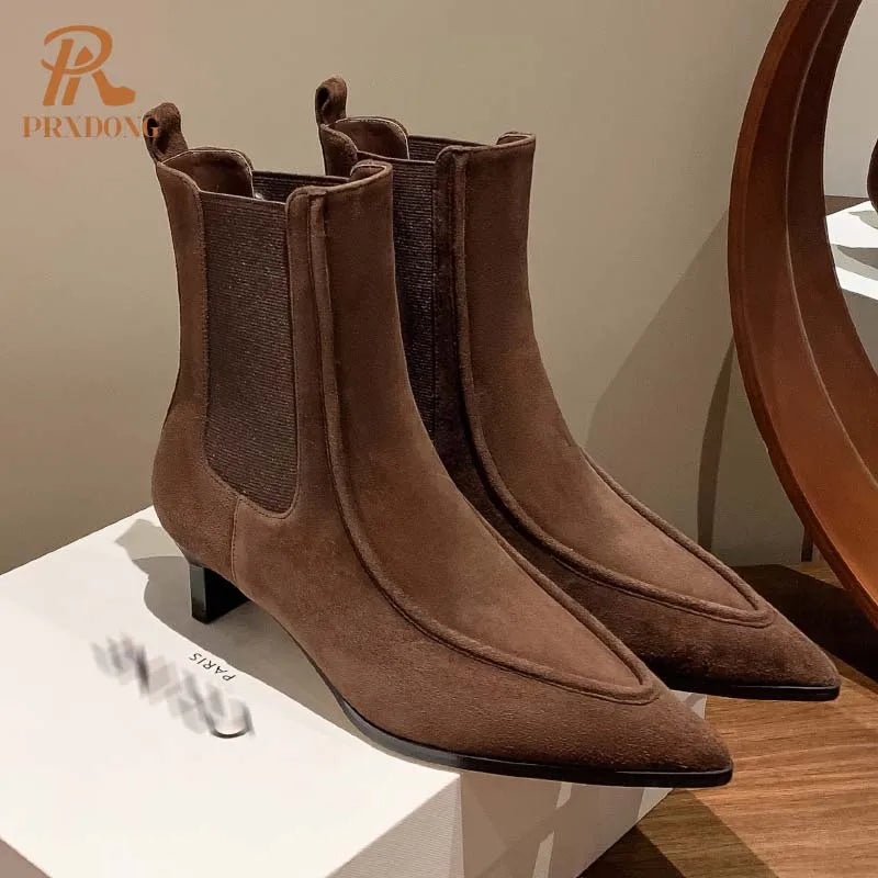 Valeria Daux - Elegant Genuine Suede Boot