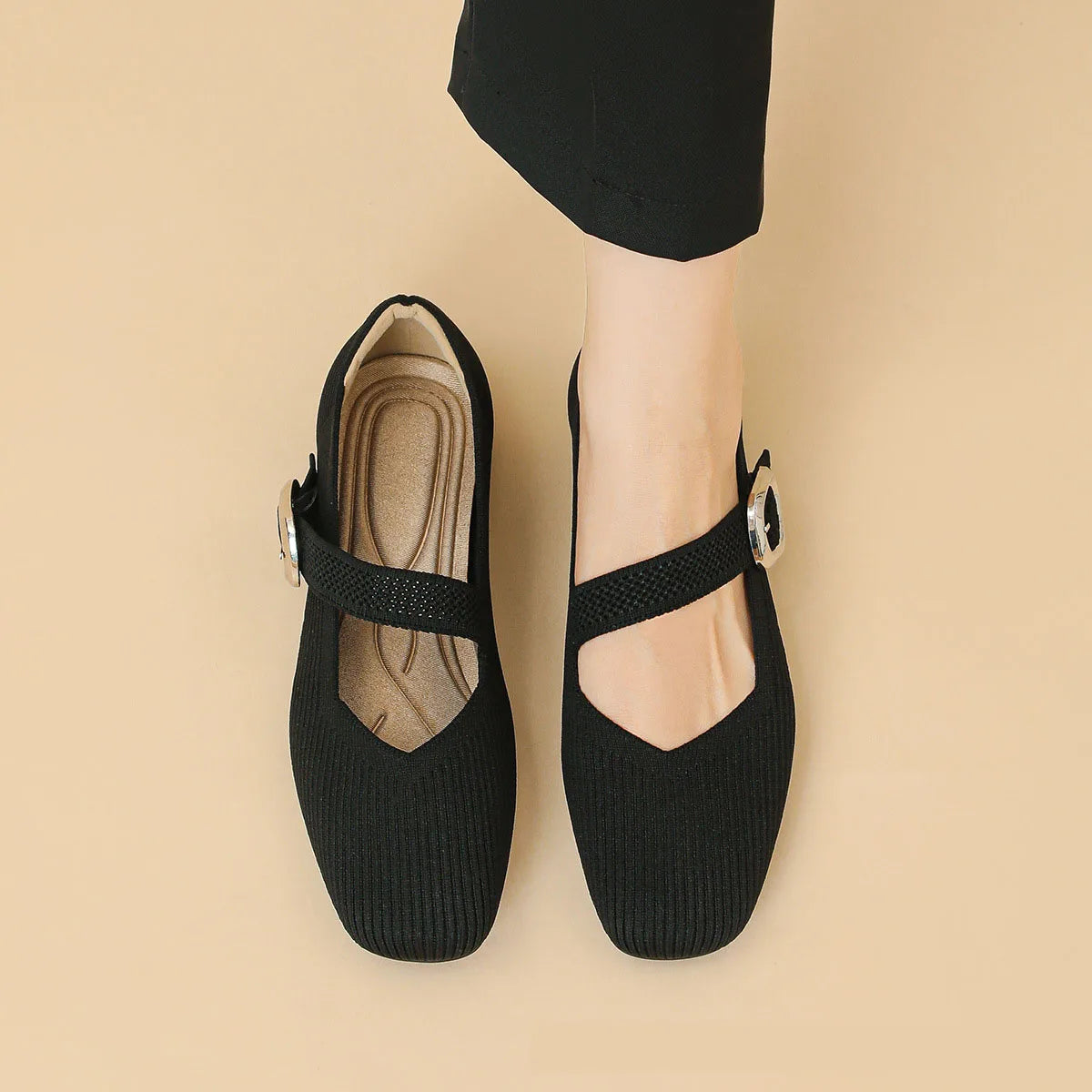 Victoria 2025 - Very elegant and comfortable Mary Jane style shoe