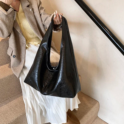 Urban Breeze Winter Shoulder Bag