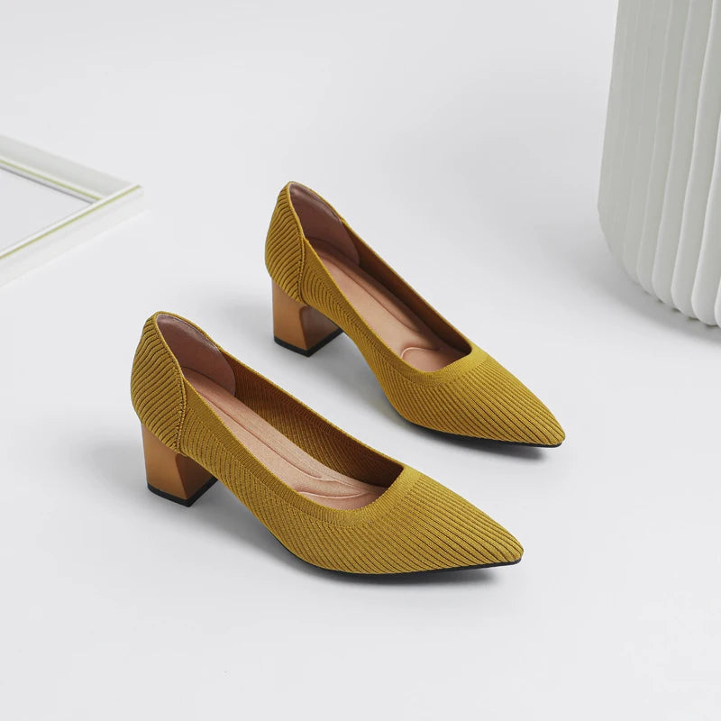 Victoria Pump - Very Elegant and Comfortable Mid-Heel Shoe