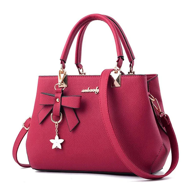 Laura Bag – Casual Elegance