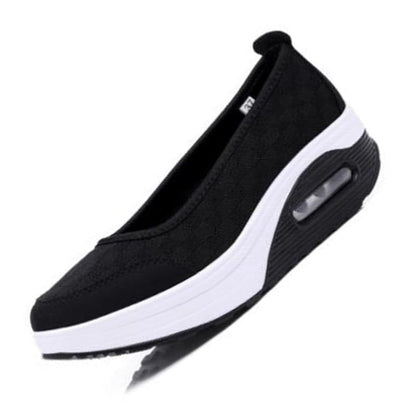 Helena™ - Platform Trainers